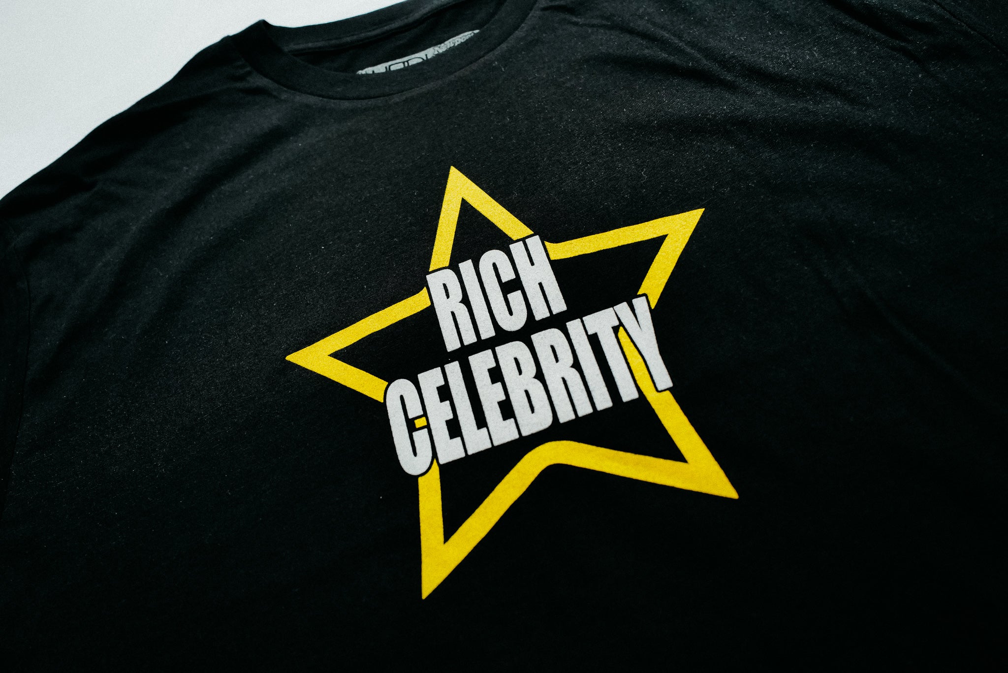 RICH CELEBRITY