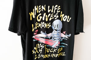 LIFE GIVES YOU LEMONS S/M